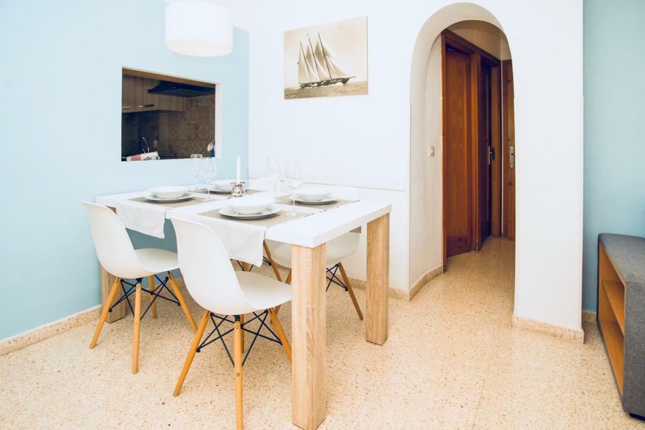 Beachfront Apartment Port d'Alcúdia Extérieur photo